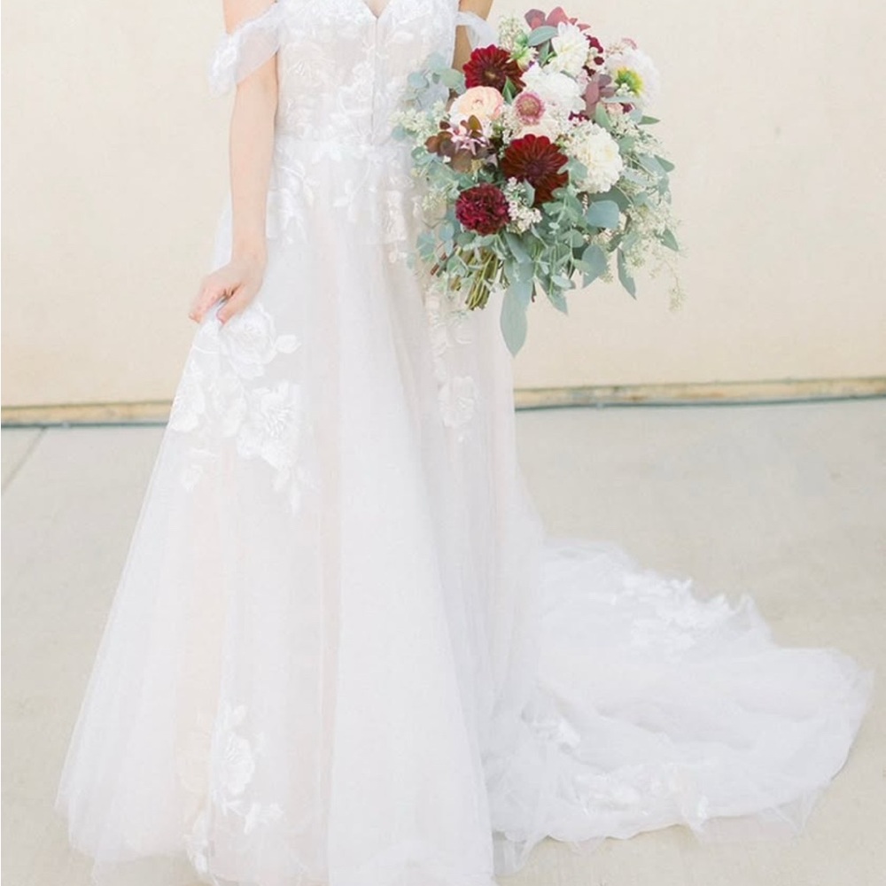 Stella York Ivory Lace and Floral Detail Bridal Gown